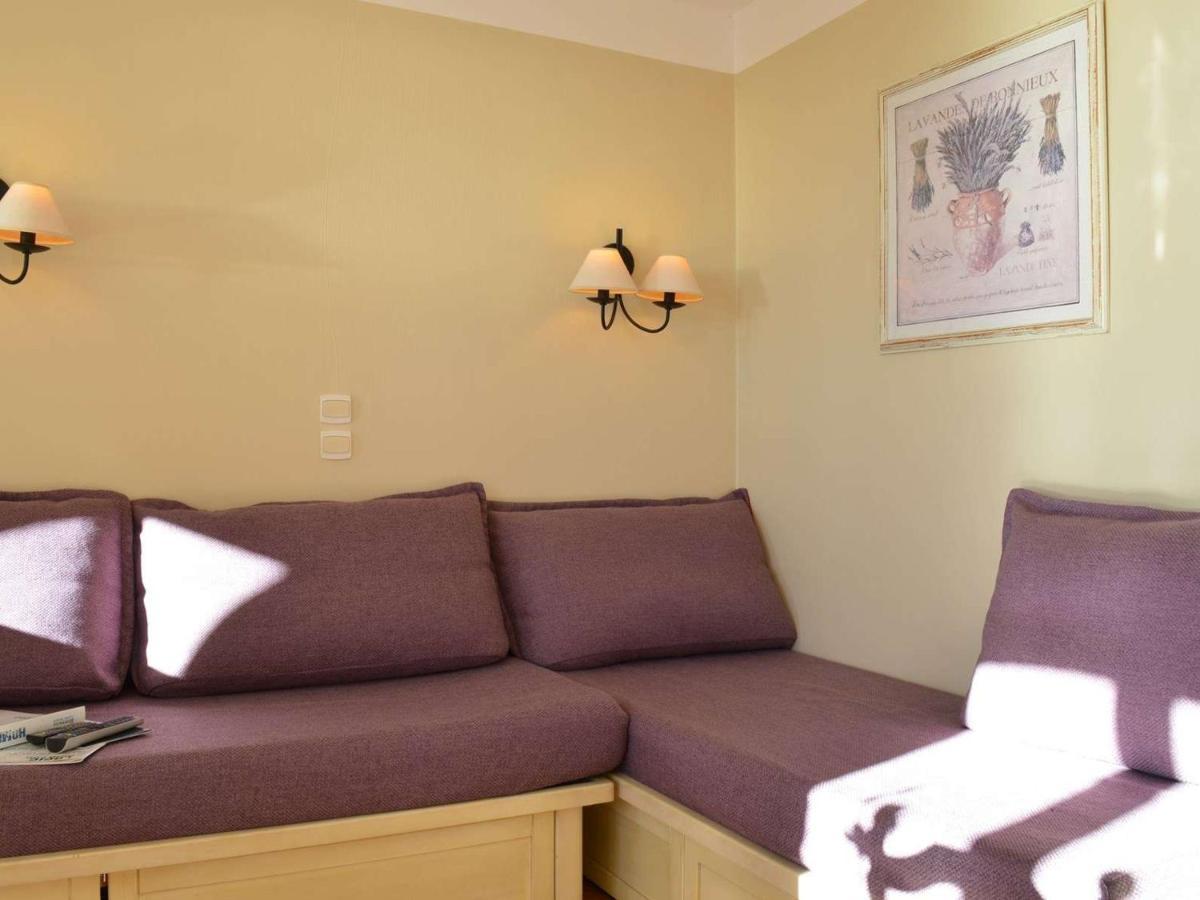 6 Couchages Avec Piscine Et Parking Aux Issambres - Fr-1-226-386 * Les Issambres